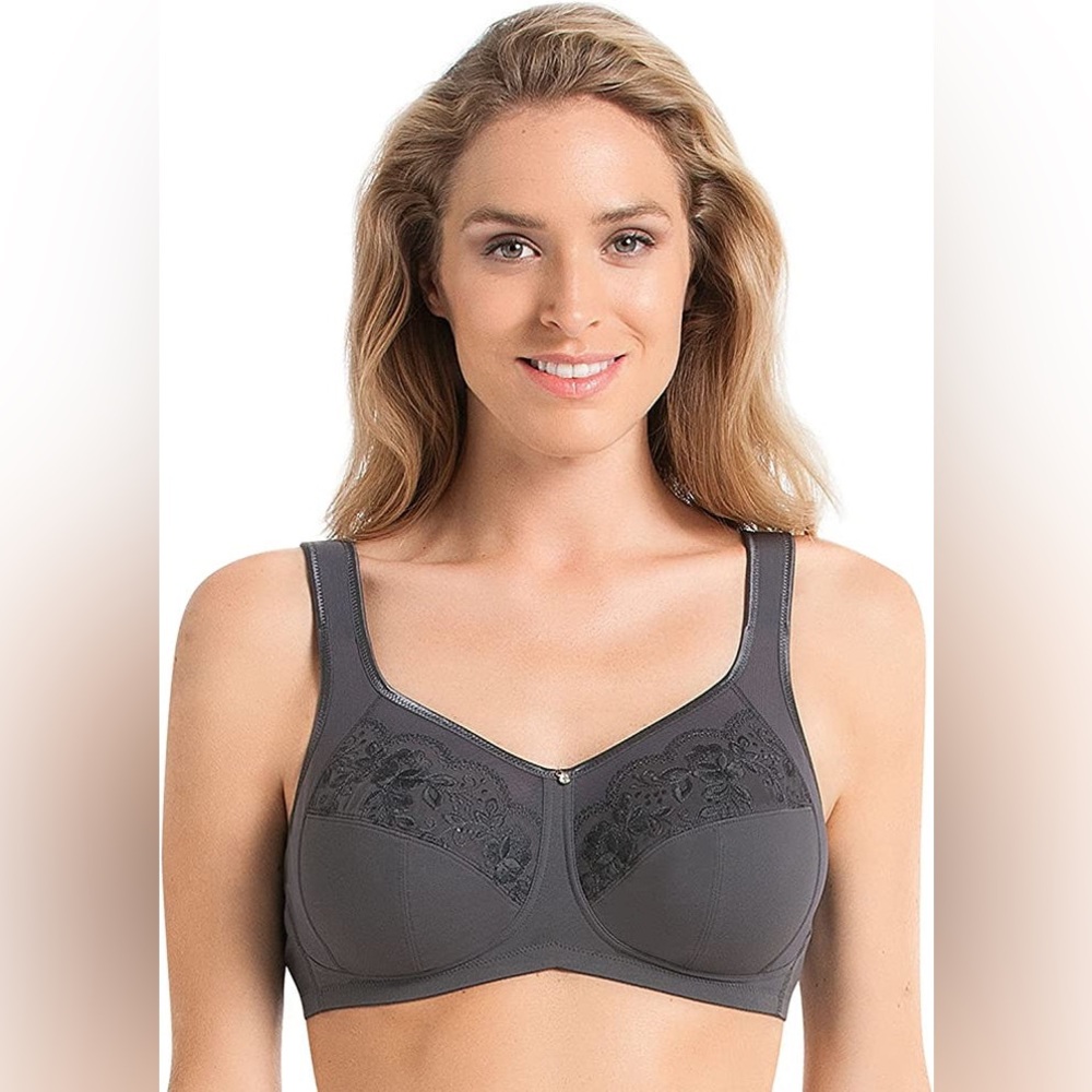Anita Amica Wire Free Lace Embroidery Bra, size 34C NWT